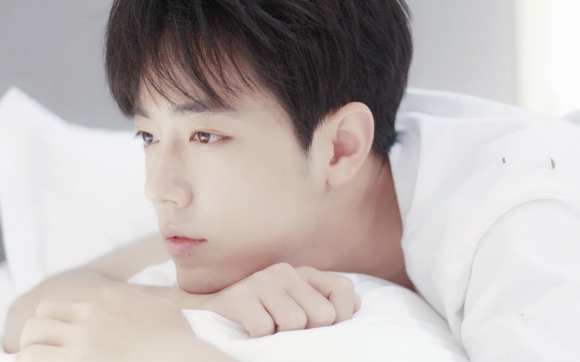 开云娱乐-季后赛生涯里，蒂伊多次在比赛尾声投中“关键三分”，帮助球队取得胜利！